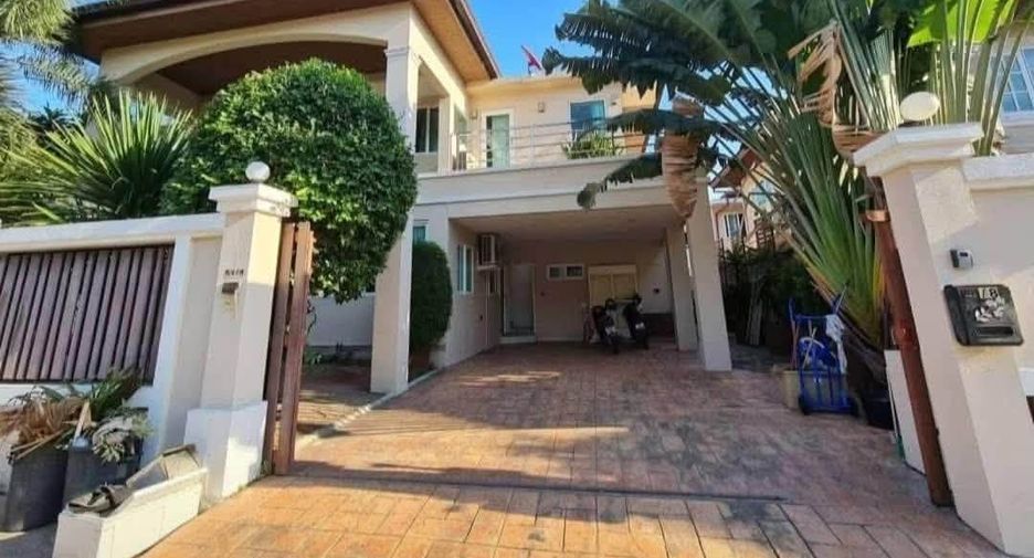 For rent and for sale 4 bedrooms house in Bang Lamung, Chonburi