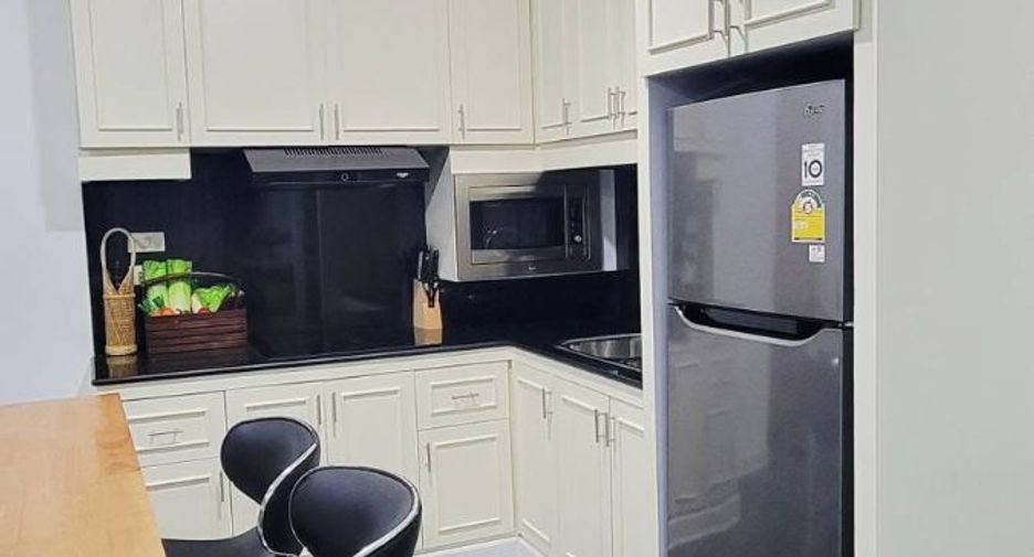 For rent 2 bedrooms condo in Bang Lamung, Chonburi