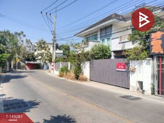 Casa en venta de 4 habitaciones en Phra Samut Chedi, Samut Prakan