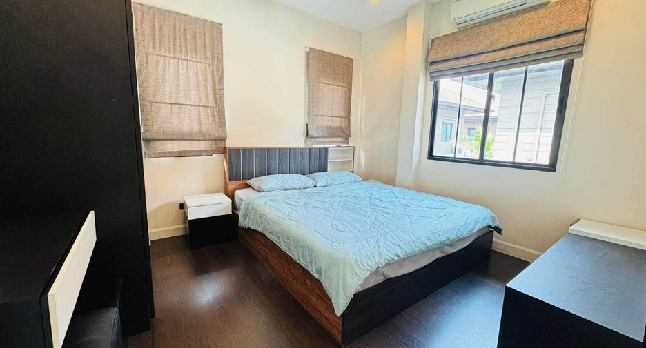 For rent 3 bedrooms house in Mueang Chiang Mai, Chiang Mai