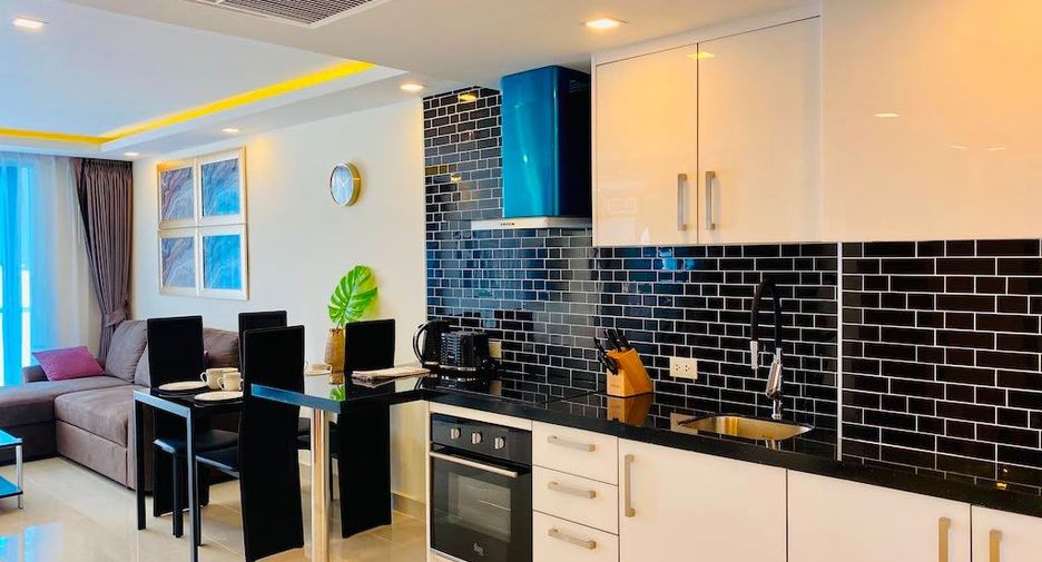 For rent 2 bedrooms condo in Bang Lamung, Chonburi