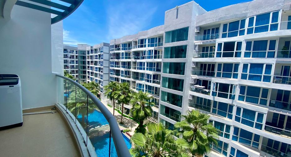 For rent 2 bedrooms condo in Bang Lamung, Chonburi
