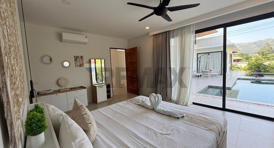 For sale 3 bedrooms villa in Ko Samui, Surat Thani