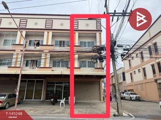 For sale 2 bedrooms townhouse in Krathum Baen, Samut Sakhon