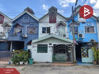 For sale 3 bedrooms townhouse in Krathum Baen, Samut Sakhon