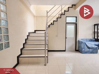 For sale 3 bedrooms townhouse in Krathum Baen, Samut Sakhon