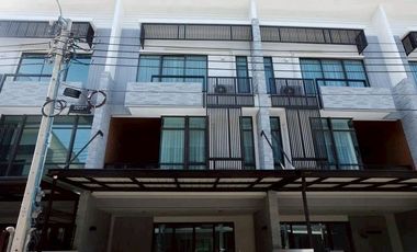 Reihenhaus zur Miete mit 3 Zimmer in Bang Phli, Samut Prakan