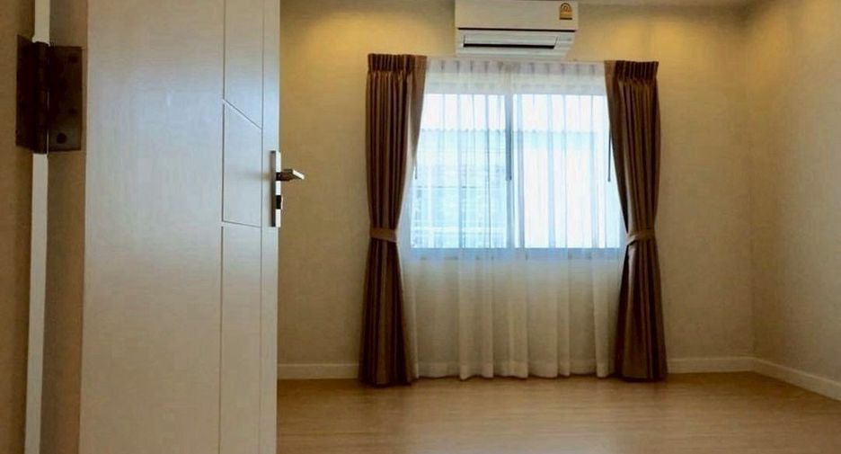 Reihenhaus zur Miete mit 3 Zimmer in Bang Phli, Samut Prakan