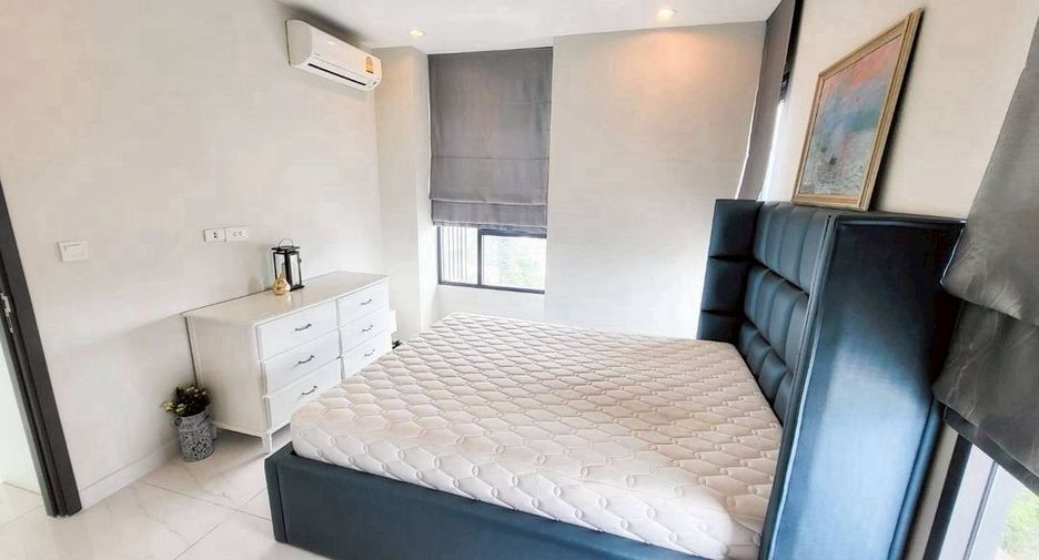 À vendre 3 chambres condo à Watthana, Bangkok