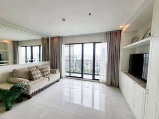 For sale 3 bedrooms condo in Watthana, Bangkok