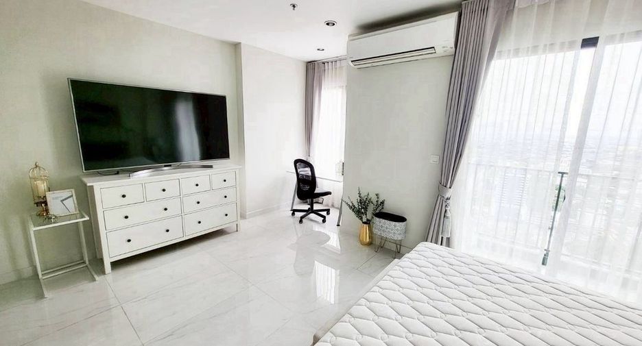 À vendre 3 chambres condo à Watthana, Bangkok