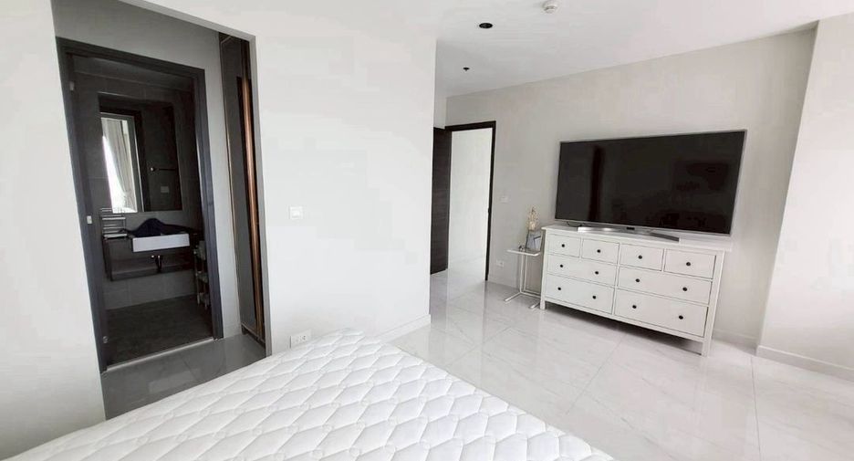 À vendre 3 chambres condo à Watthana, Bangkok