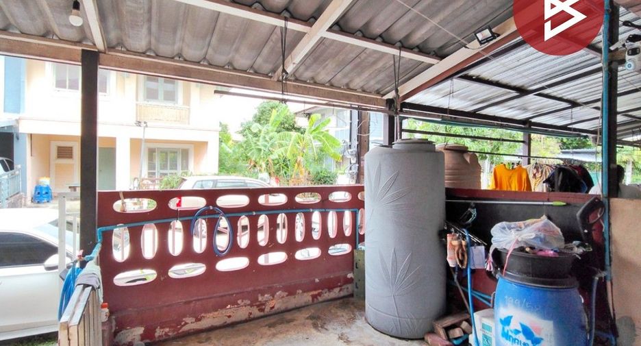 出售 4 卧室 联排别墅 在 Mueang Samut Prakan, Samut Prakan