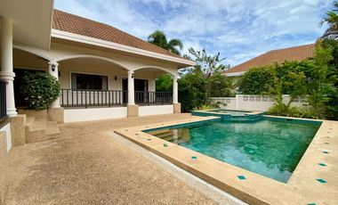 For sale 4 bedrooms villa in Hua Hin, Prachuap Khiri Khan