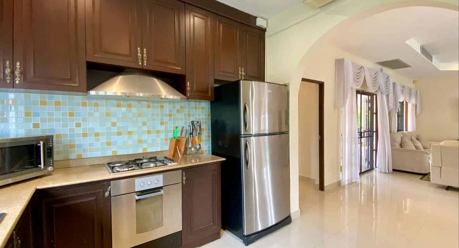 For sale 4 bedrooms villa in Hua Hin, Prachuap Khiri Khan