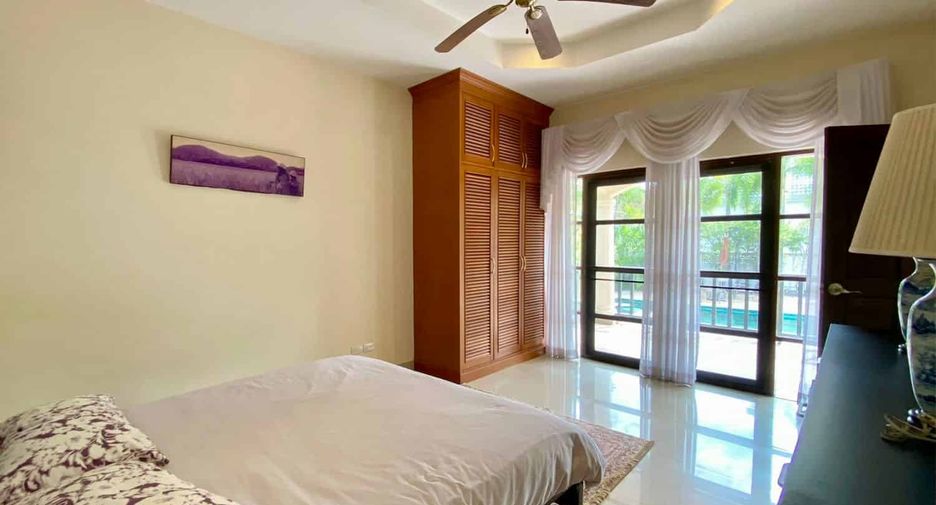 For sale 4 bedrooms villa in Hua Hin, Prachuap Khiri Khan