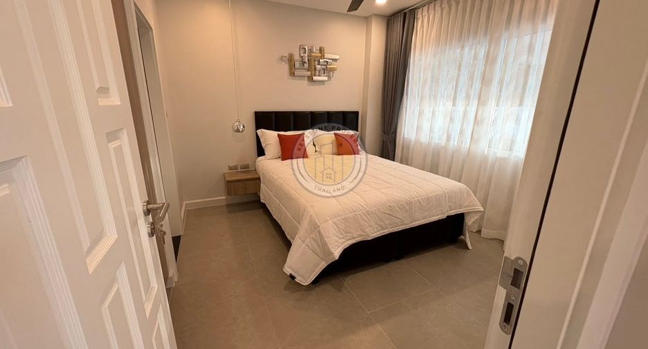 For rent 5 bedrooms villa in Bang Lamung, Chonburi