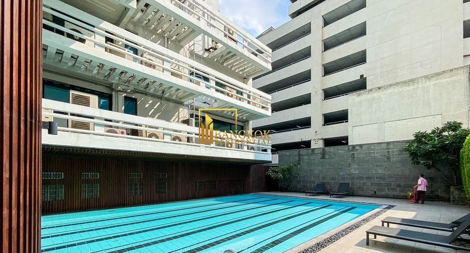For rent 1 bed condo in Pathum Wan, Bangkok
