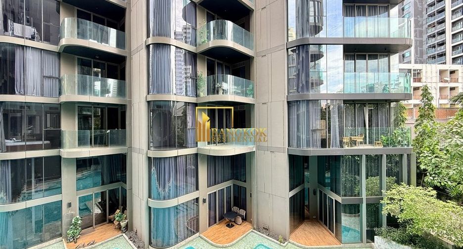 For rent 2 bedrooms condo in Watthana, Bangkok
