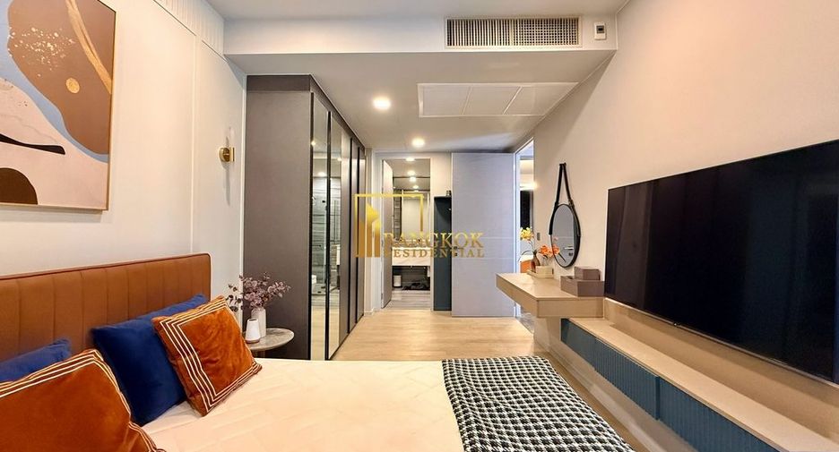 For rent 2 bedrooms condo in Watthana, Bangkok