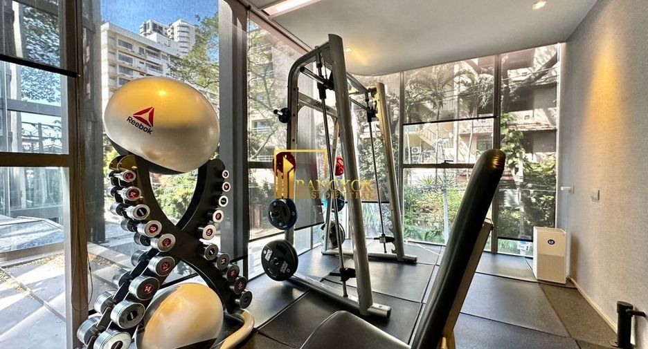 For rent 2 bedrooms condo in Watthana, Bangkok