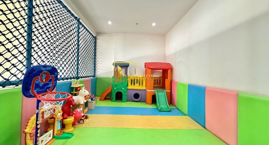 Condo en alquiler de 1 habitaciones en Pathum Wan, Bangkok