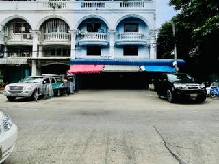 For sale 21 bedrooms retail Space in Prawet, Bangkok