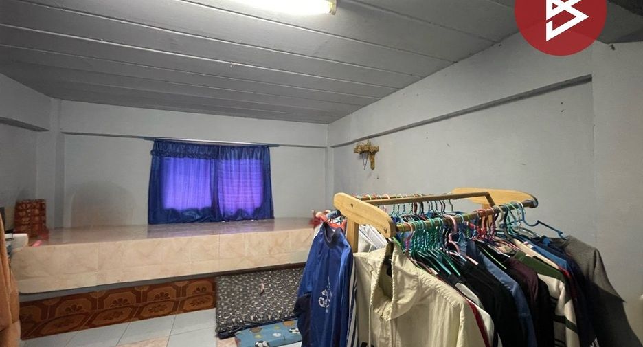For sale 21 bedrooms retail Space in Prawet, Bangkok