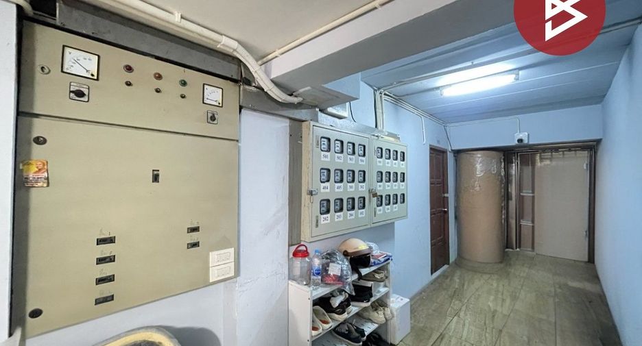 For sale 21 bedrooms retail Space in Prawet, Bangkok