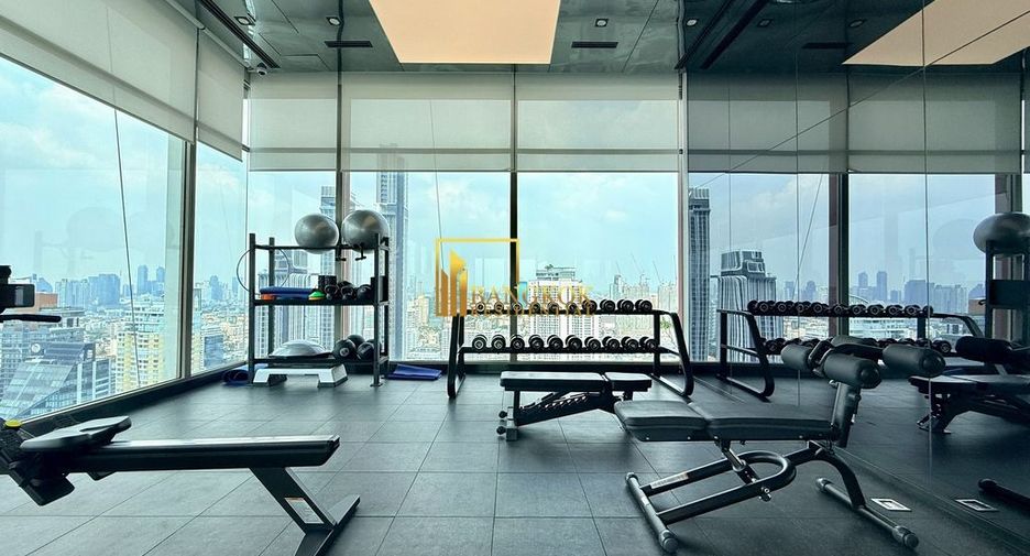 For rent 2 bedrooms condo in Watthana, Bangkok