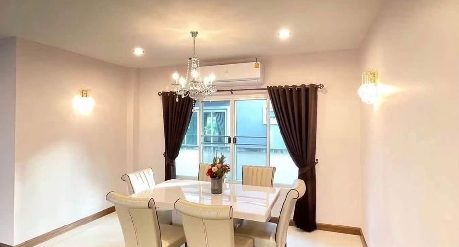 For rent 5 bedrooms house in Mueang Chiang Mai, Chiang Mai
