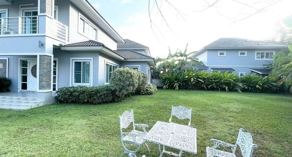 For rent 5 bedrooms house in Mueang Chiang Mai, Chiang Mai