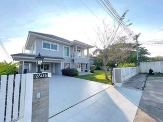For Rent 5 Bedroom House In Mueang Chiang Mai