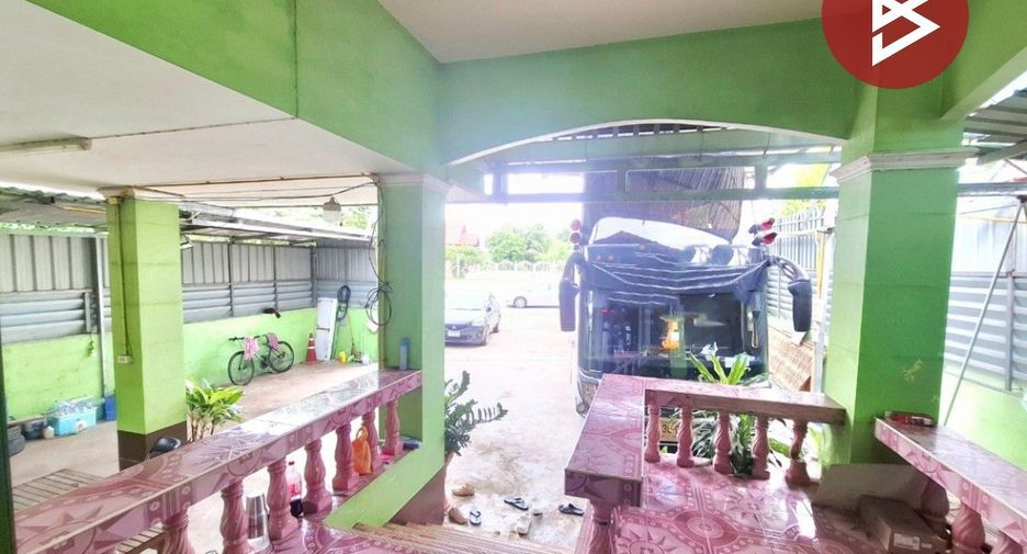 For sale 3 bedrooms house in Thawat Buri, Roi Et