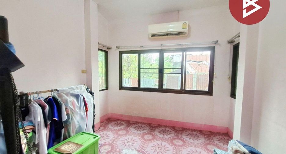 For sale 3 bedrooms house in Thawat Buri, Roi Et