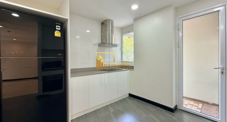 Condo en alquiler de 3 habitaciones en Watthana, Bangkok