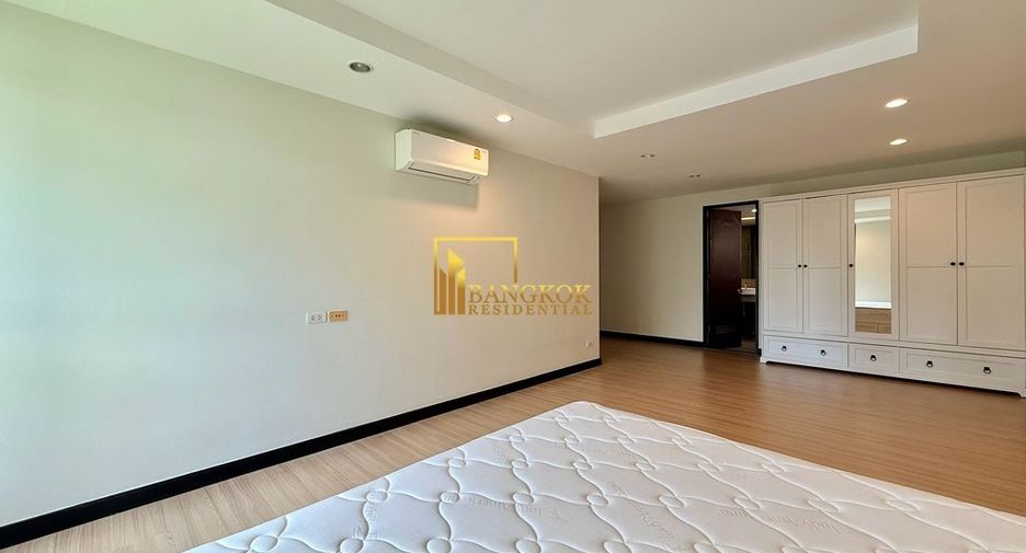 Condo en alquiler de 3 habitaciones en Watthana, Bangkok