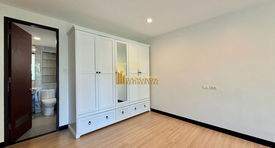 Condo en alquiler de 3 habitaciones en Watthana, Bangkok