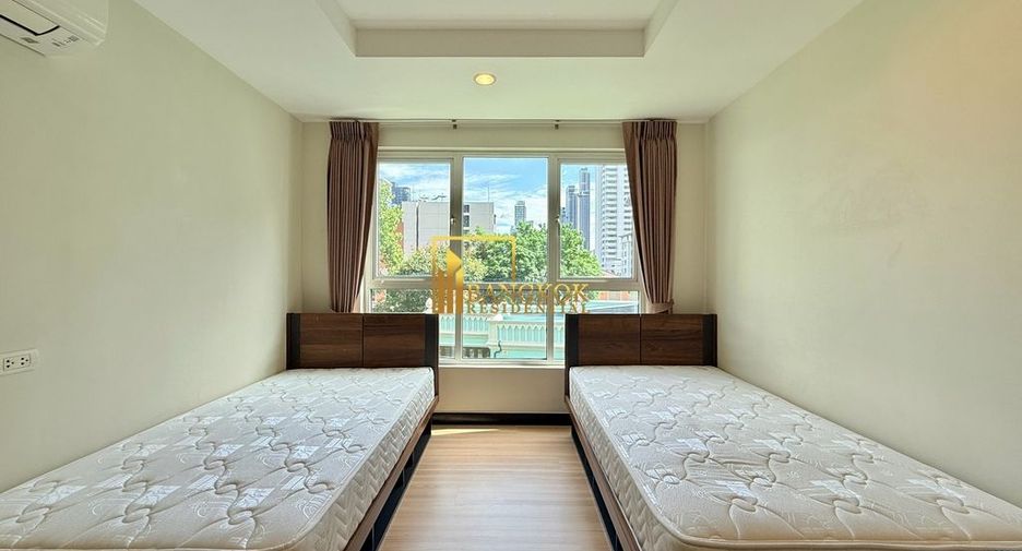 Condo en alquiler de 3 habitaciones en Watthana, Bangkok