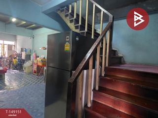 Local comercial en venta de 4 habitaciones en Yan Nawa, Bangkok