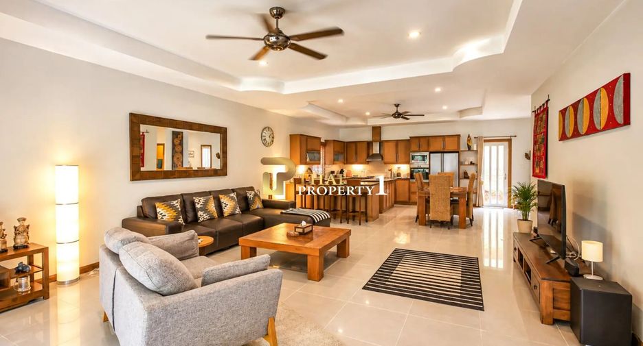 For sale 3 bedrooms villa in Hua Hin, Prachuap Khiri Khan
