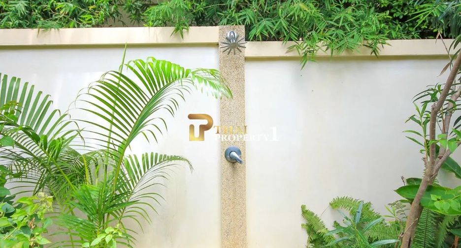For sale 3 bedrooms villa in Hua Hin, Prachuap Khiri Khan