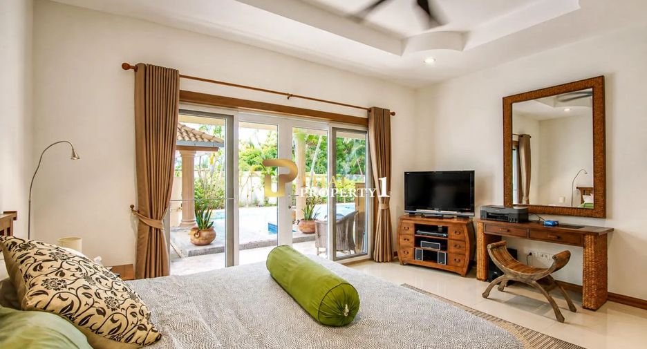 For sale 3 bedrooms villa in Hua Hin, Prachuap Khiri Khan