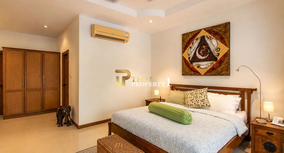 For sale 3 bedrooms villa in Hua Hin, Prachuap Khiri Khan