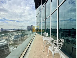 Condo en alquiler de 3 habitaciones en Pathum Wan, Bangkok