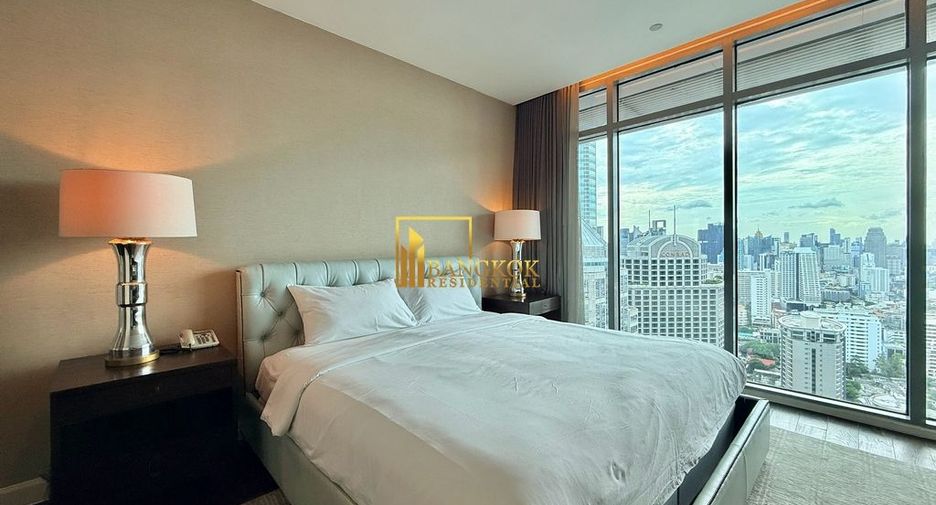 For rent 3 bedrooms condo in Pathum Wan, Bangkok