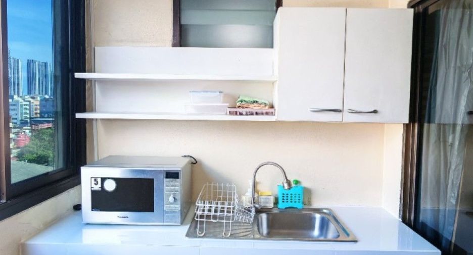 For sale 1 bed condo in Bang Kapi, Bangkok