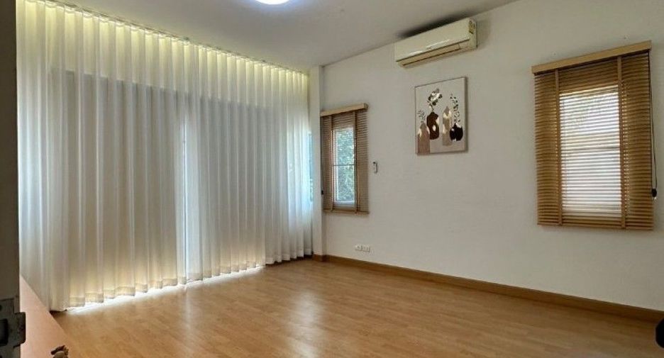 Haus zum Kauf mit 3 Zimmer in Nikhom Phatthana, Rayong