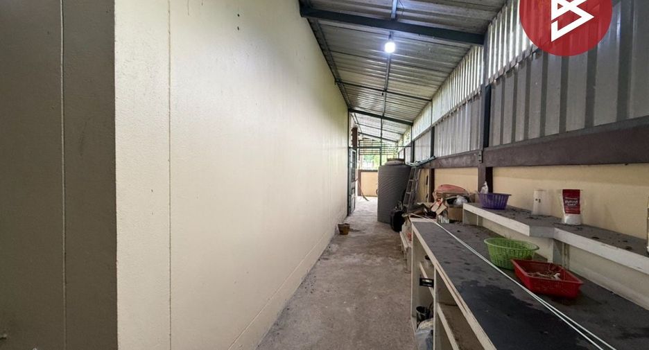 For sale 3 bedrooms townhouse in Si Racha, Chonburi