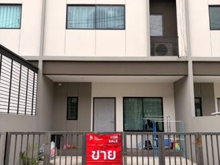出售 4 卧室 联排别墅 在 Mueang Chachoengsao, Chachoengsao
